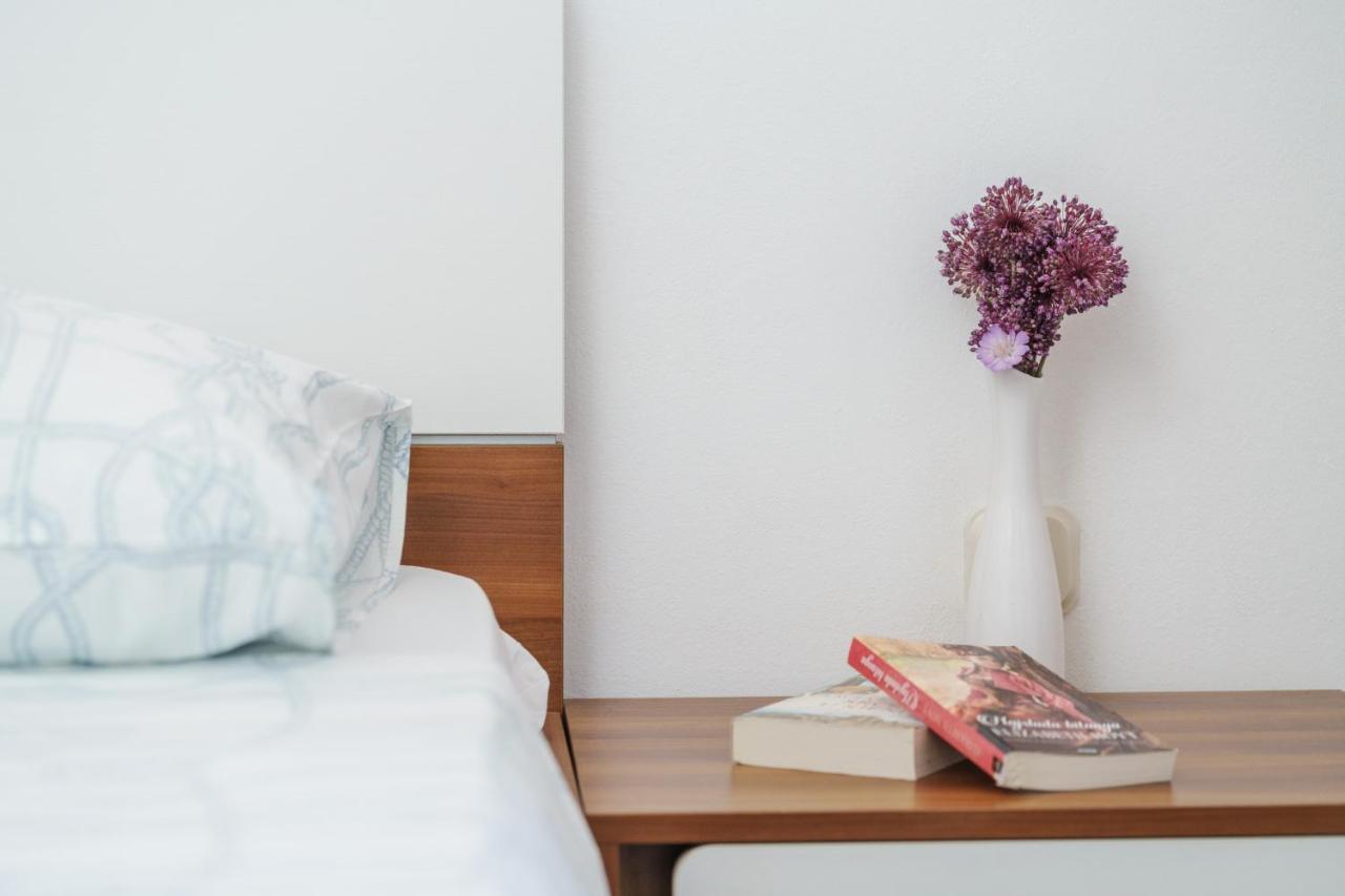 Apartmani Gabriella Vodice Zewnętrze zdjęcie